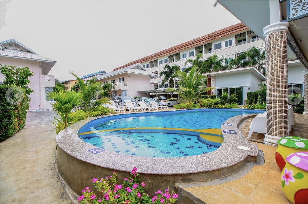 Hotel Baanloksouylokchay HHQ Esterno foto
